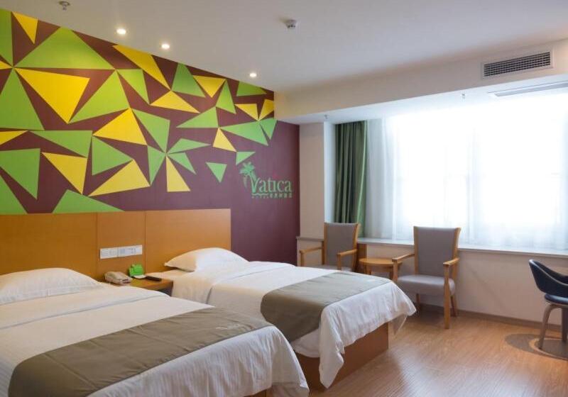 Отель Vatica Hefei Feixi County Southwest Bus Station