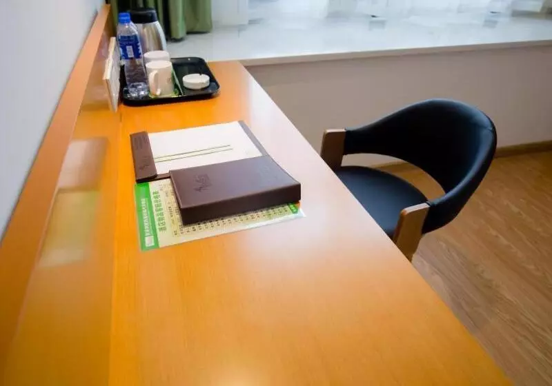 ホテル Vatica Hefei Feixi County Southwest Bus Station