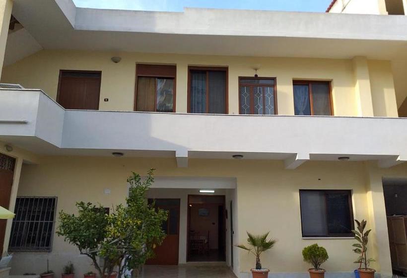 膳宿费 Fati Guest House