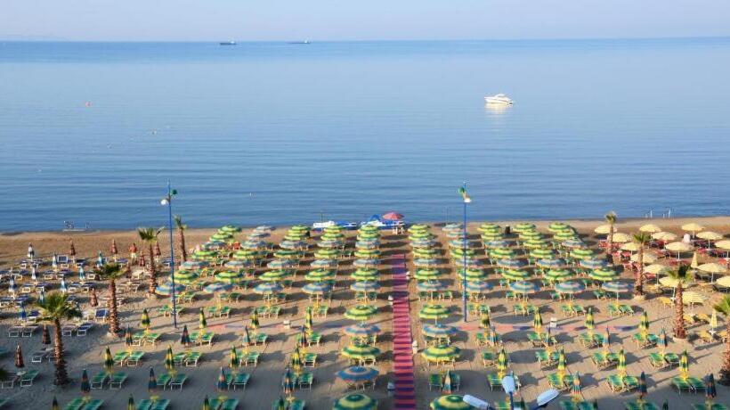 膳宿费 Fati Guest House