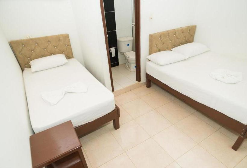 Pension (Hôtel basse catégorie) Clau