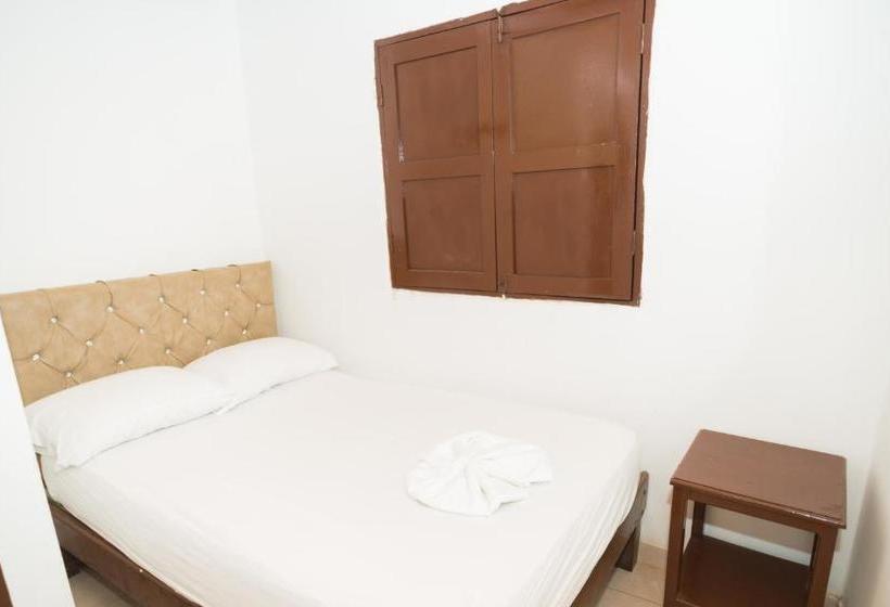 Pension (Hôtel basse catégorie) Clau