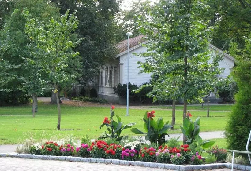 ペンション Kiipula Guest House