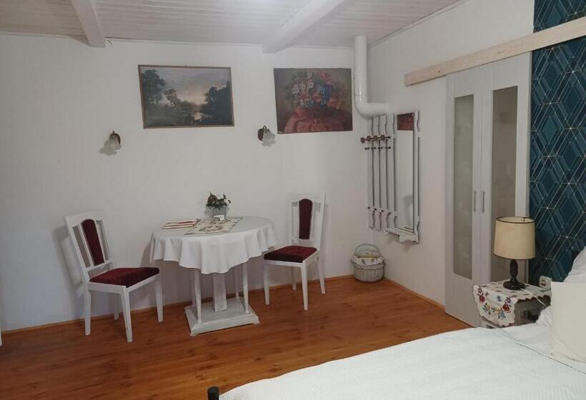 بنسيون Magdolna Vendégház Magánszálláshely