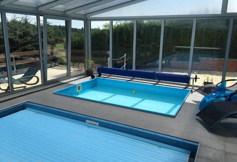 펜션 Penzion Hnačov