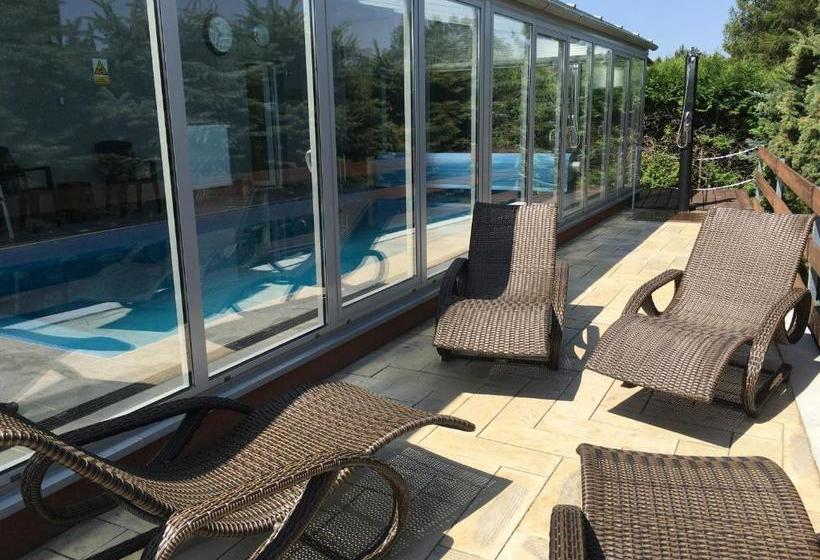 펜션 Penzion Hnačov