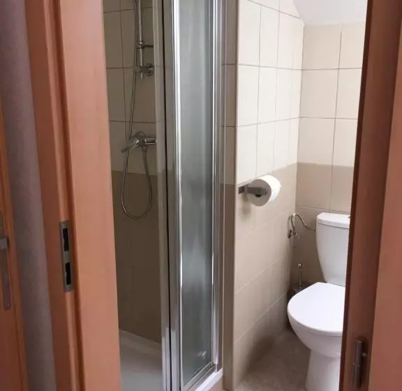 پانسیون Penzion Hnačov