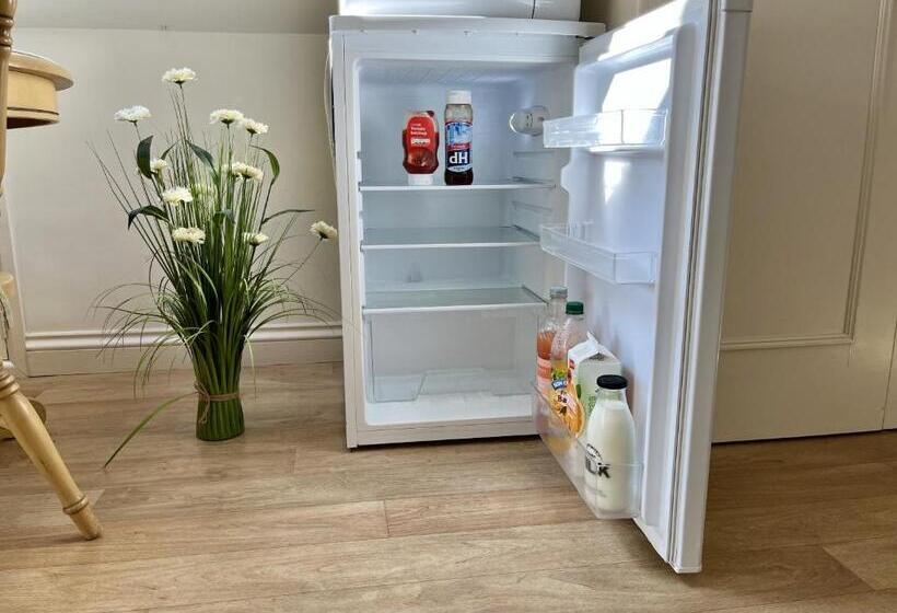 민박 Priors Oak A Cosy Studio With Countryside Views In Dorset