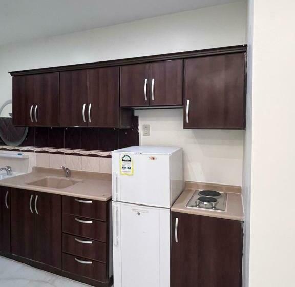 شقق أمواج للشقق المخدومة