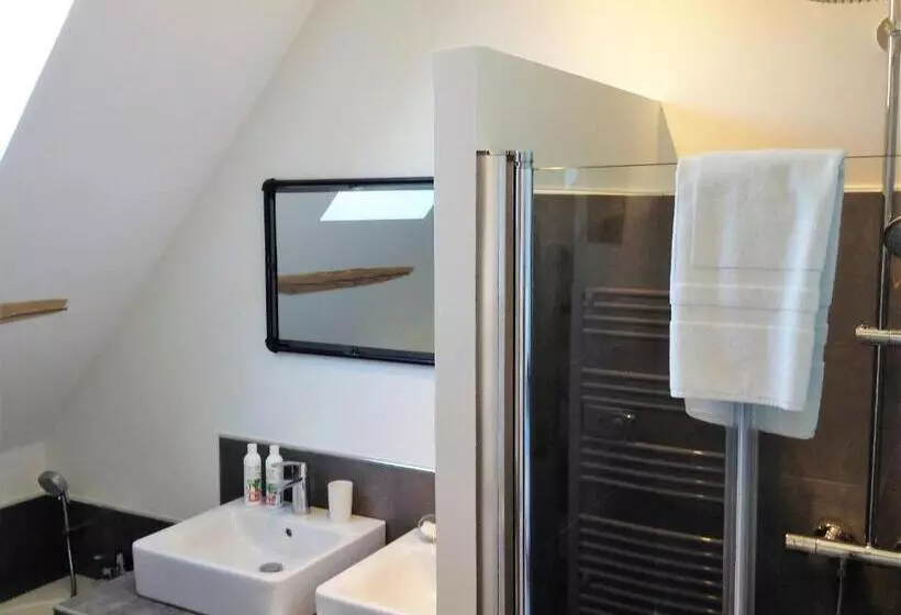 ベッドアンドブレックファースト Hameau De La Fausse Sauge