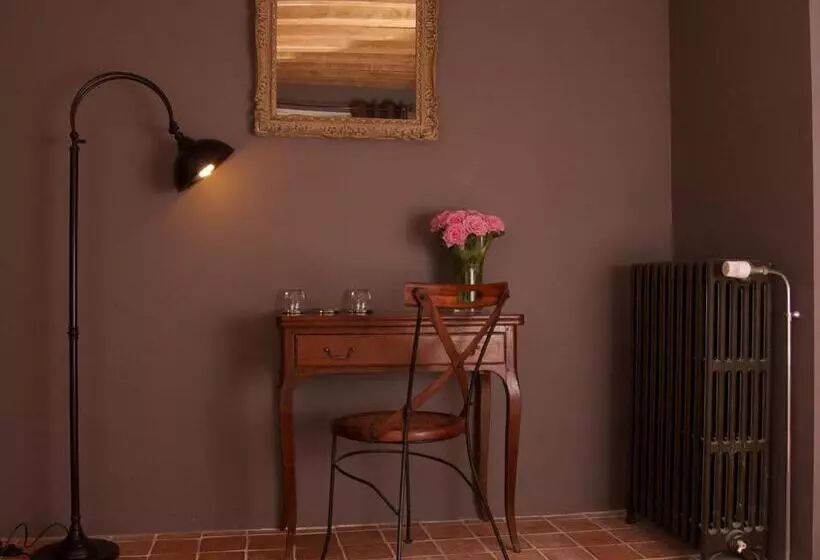 ベッドアンドブレックファースト Hameau De La Fausse Sauge