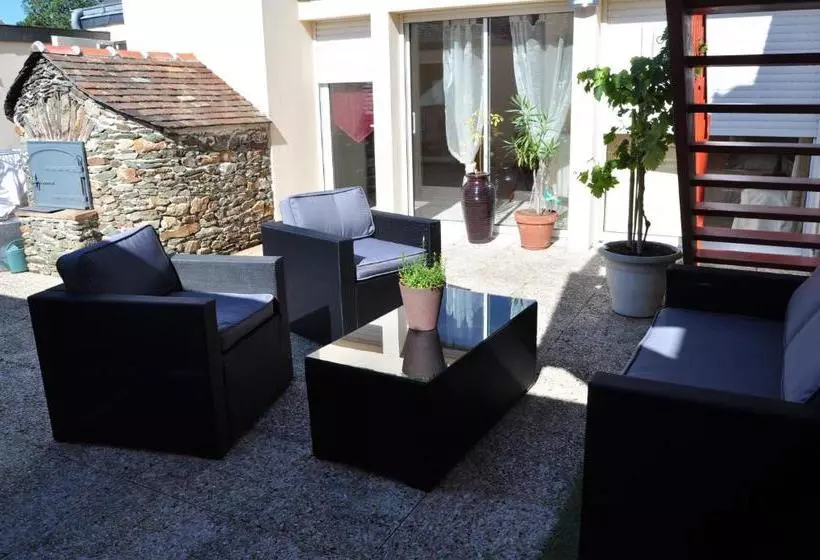 Hotelli L'auberge Du Tire Bouchon