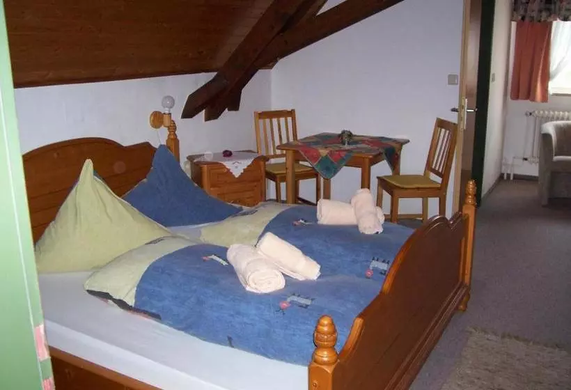 Hotelli Landgasthof Gotzenmühle