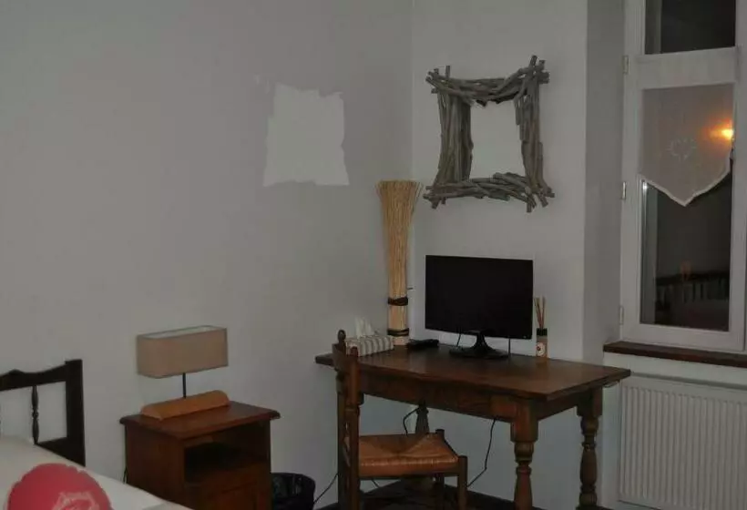 Hotelli L'auberge Du Tire Bouchon