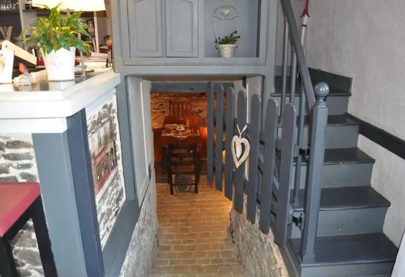 Hotelli L'auberge Du Tire Bouchon