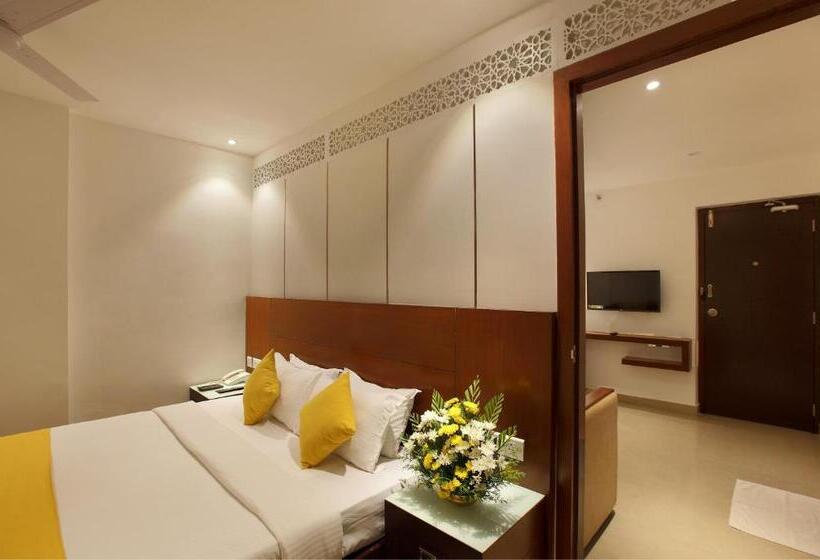 בית מלון כפרי Park Residency