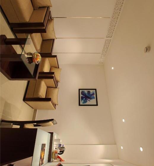 בית מלון כפרי Park Residency