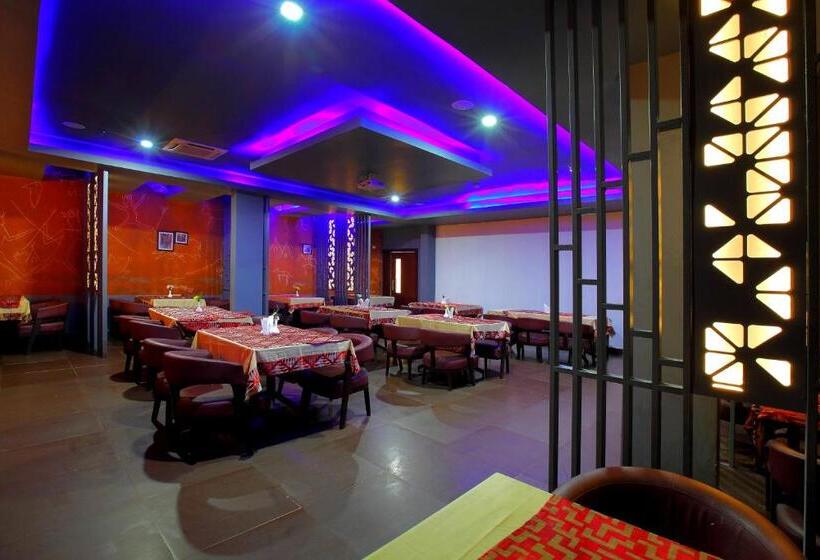 בית מלון כפרי Park Residency