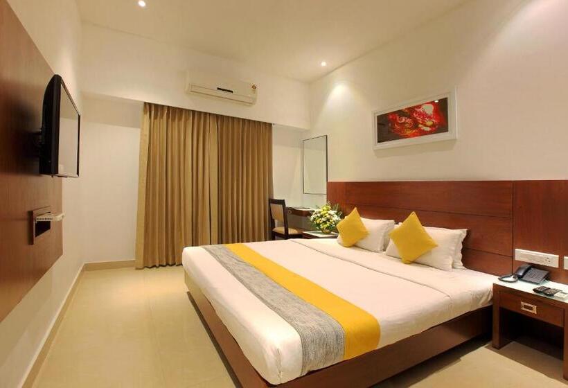 בית מלון כפרי Park Residency