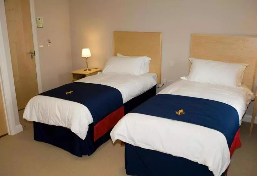 Hotelli Royal Southern Yacht Club