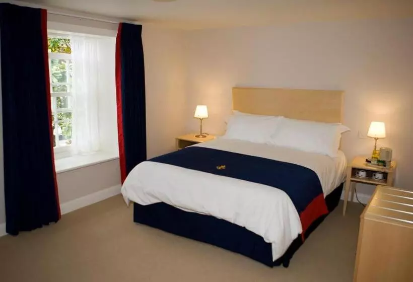 Hotelli Royal Southern Yacht Club