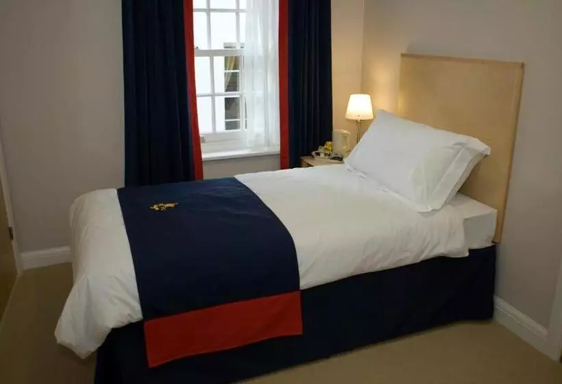 Hotelli Royal Southern Yacht Club