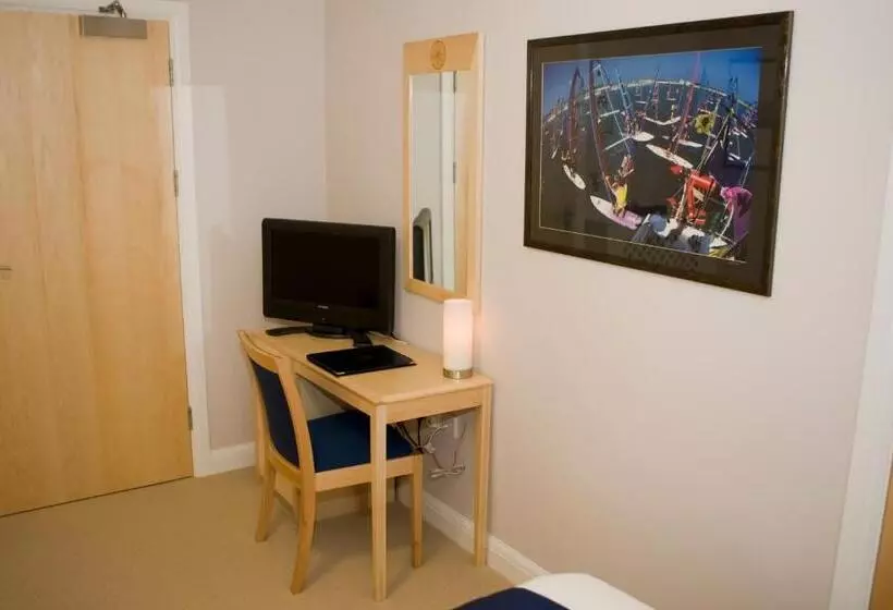 Hotelli Royal Southern Yacht Club