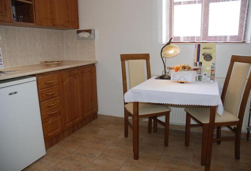 בית מלון כפרי U Růže