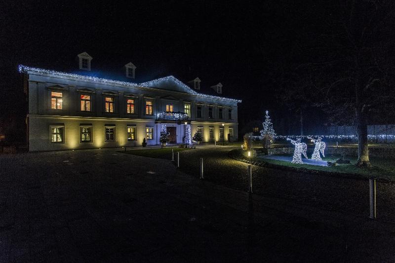 Отель Zámeček Petrovice