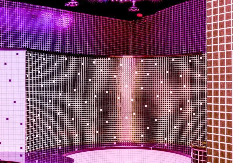 Отель Zámeček Petrovice