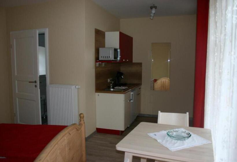 Пансион Apartment Jakobsweg Gbr