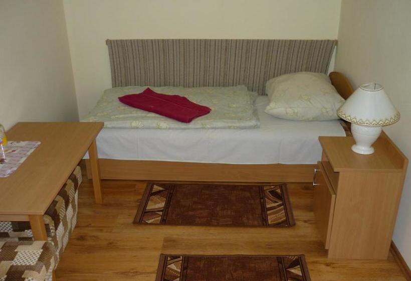 פנסיון ádám Tanya Fogadó