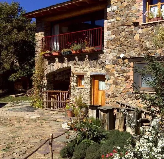 Majatalo Hostal D éller