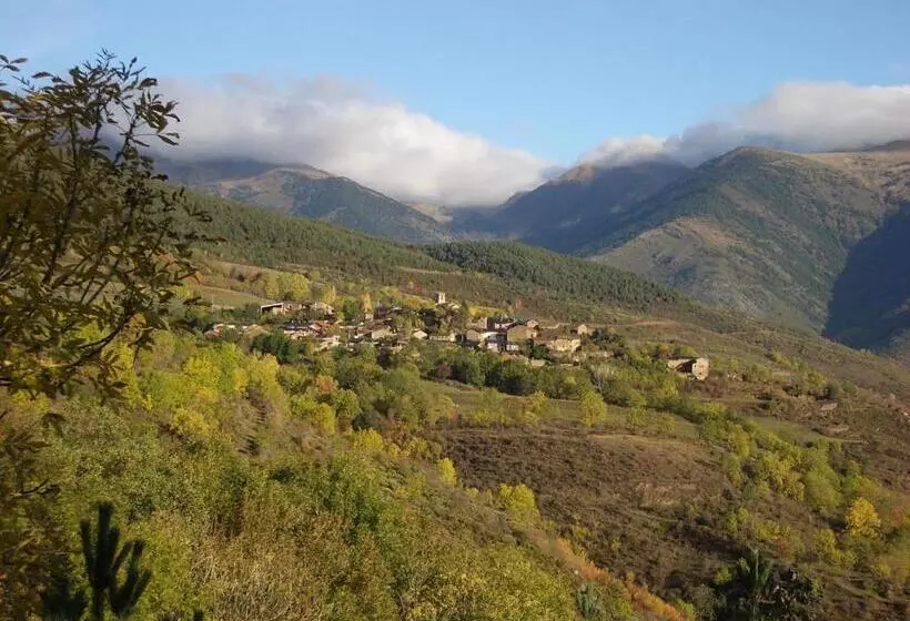 Majatalo Hostal D éller