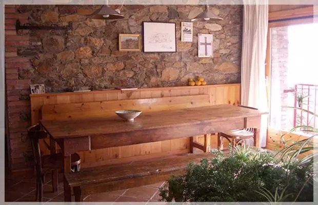 Majatalo Hostal D éller