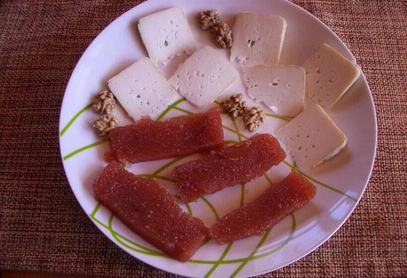 膳宿费 Hostal D éller