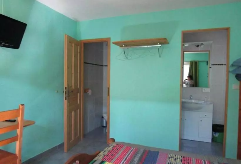 Majatalo Lou Quinsou