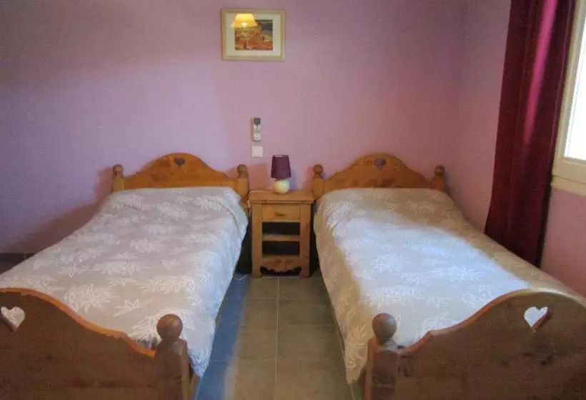 Majatalo Lou Quinsou