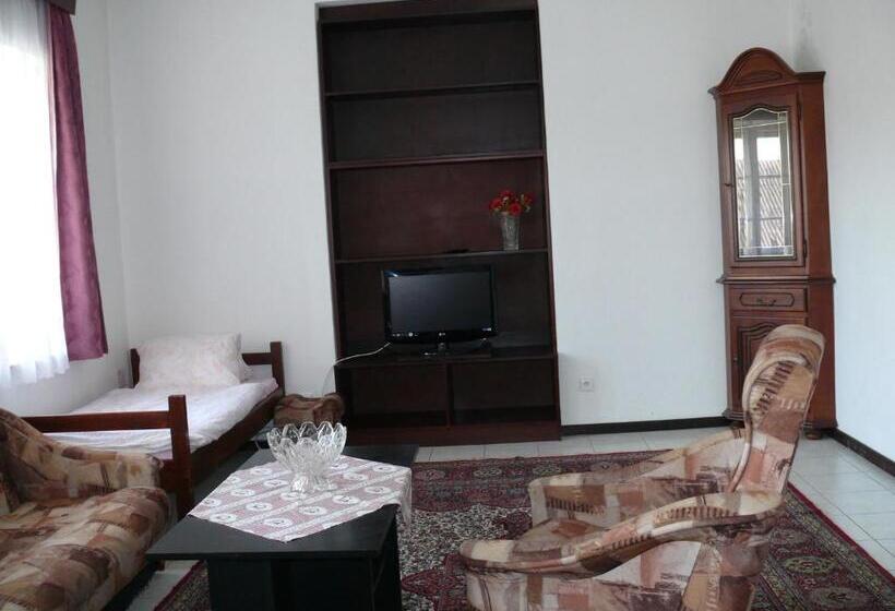 Pension A Restaurace Rudolec