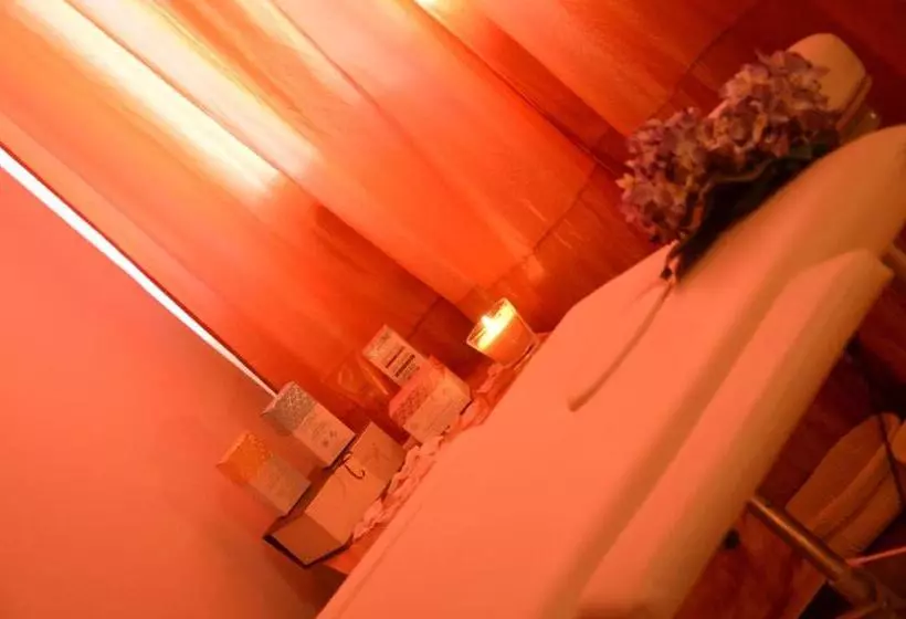Hotel Mirage