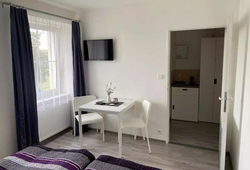 Majatalo Penzion Kamejk