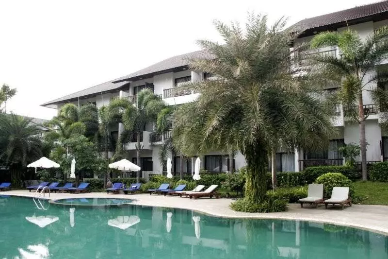 Chang Buri Resort & Spa