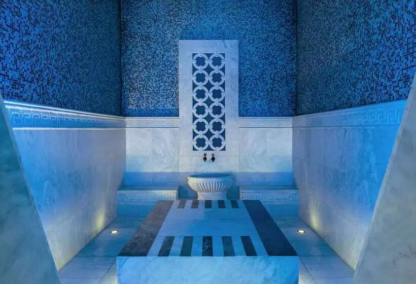 Hilton Dalaman Sarigerme Resort & Spa