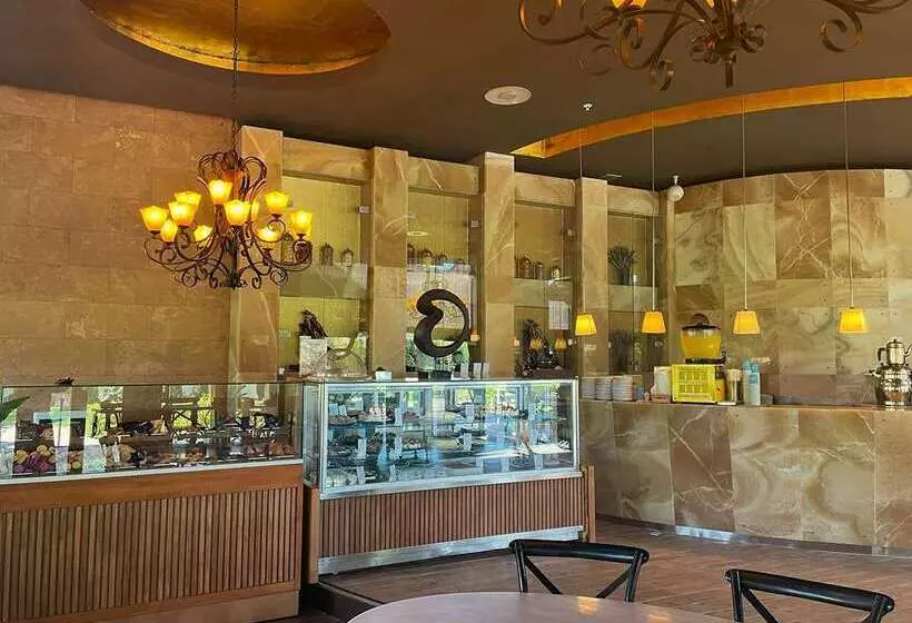 Hilton Dalaman Sarigerme Resort & Spa