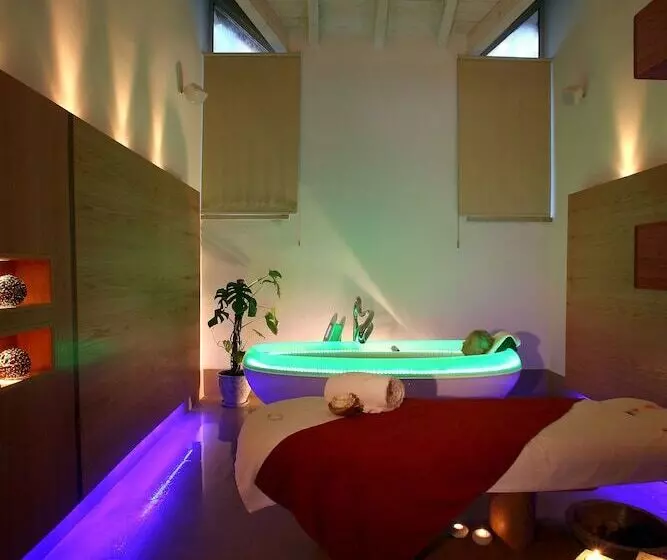 Отель Secret Forest