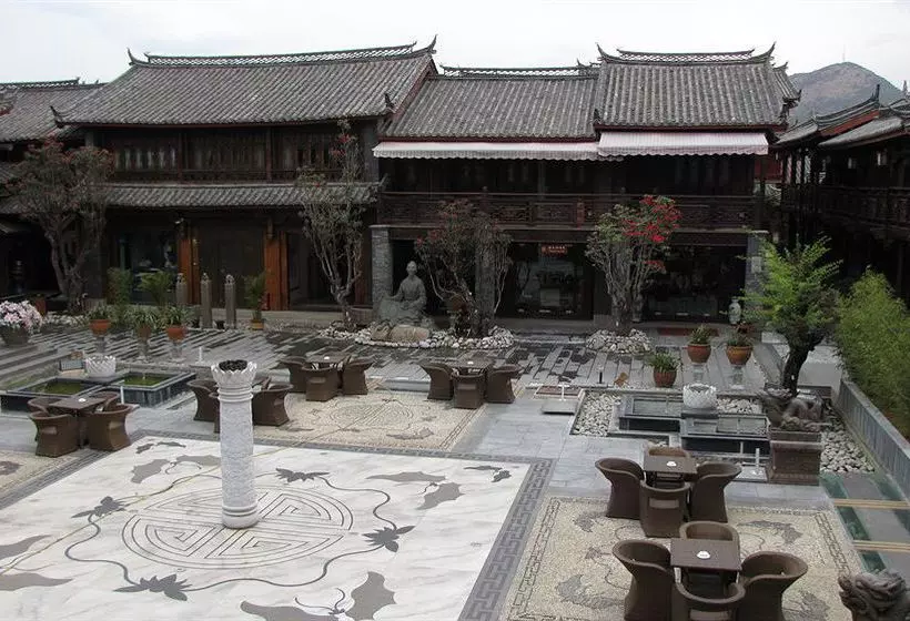 Hotelli Chateau L Act