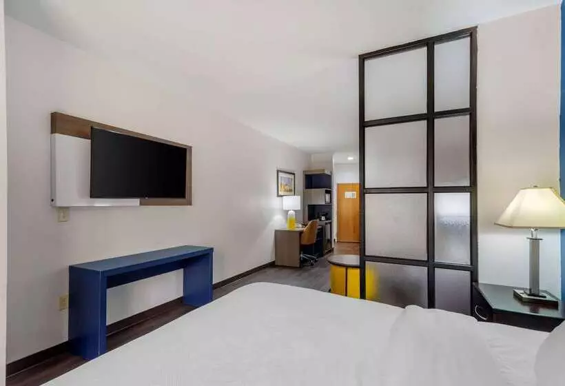 ホテル Comfort Suites