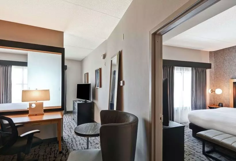 Doubletree By Hilton Hotel Baton Rouge