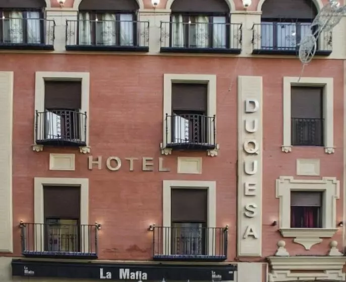 هتل Duquesa