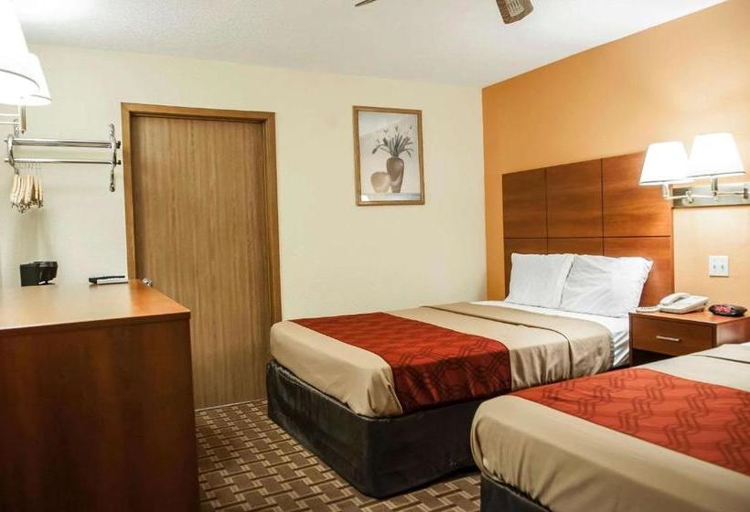 هتل Econo Lodge Midtown Albuquerque